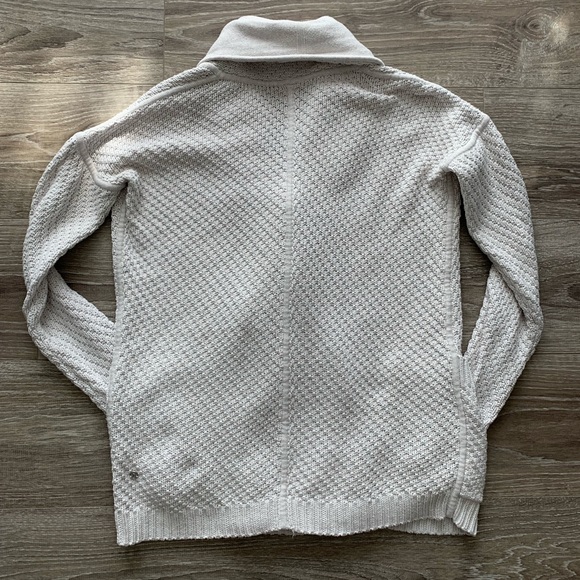 Lululemon Post Practice Cardigan. - Picture 6 of 6